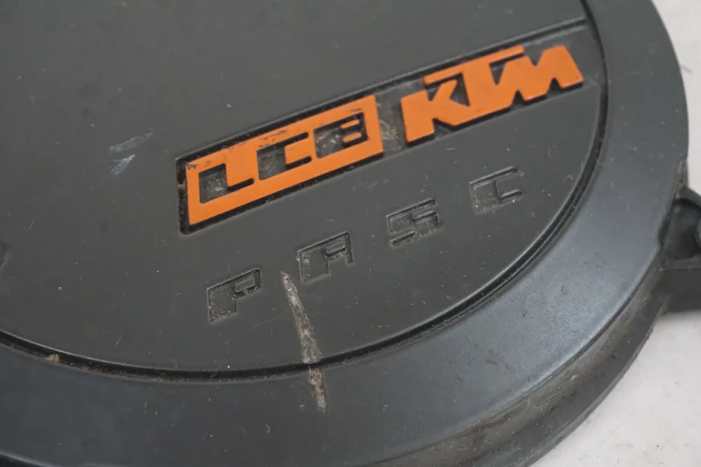 Kryt alternátoru KTM