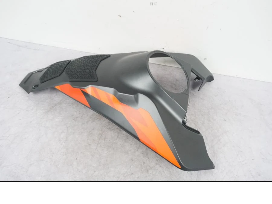 Kryt nádrže KTM