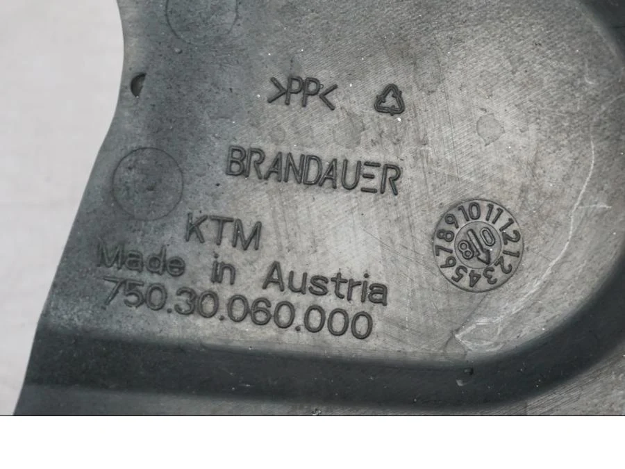 kryt pastorku KTM