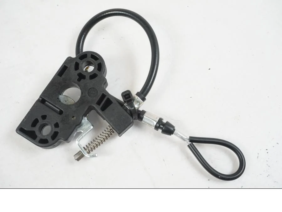 Mechanismus zámku sedla KTM