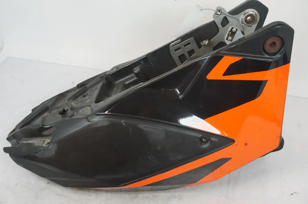 Palivová nádrž KTM