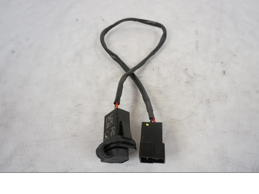USB zásuvka KTM