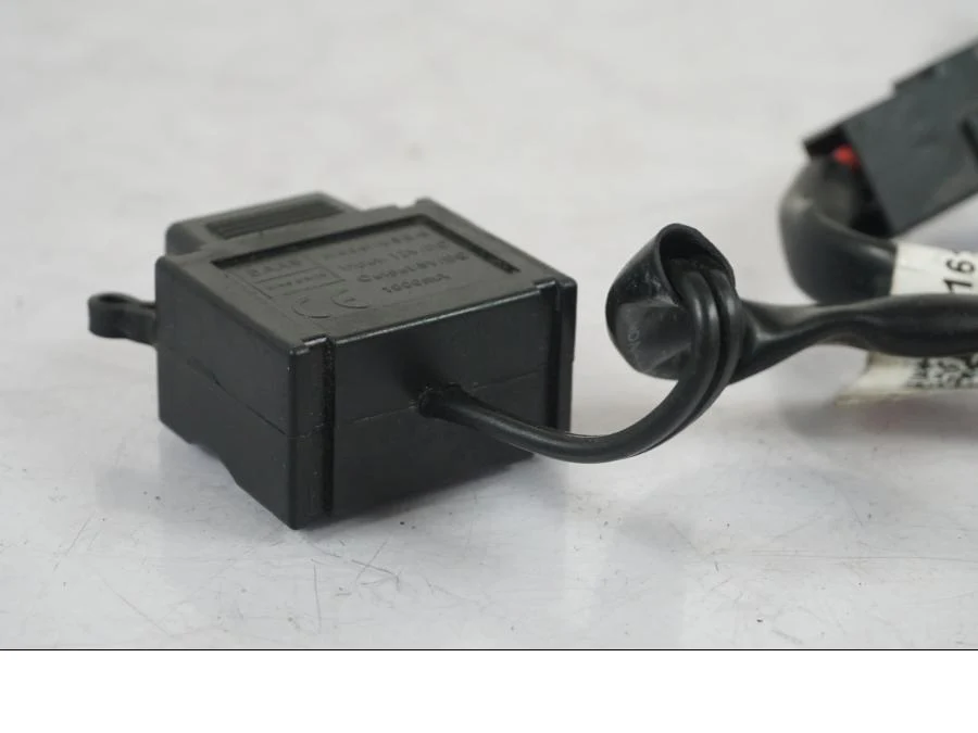 USB zásuvka KTM