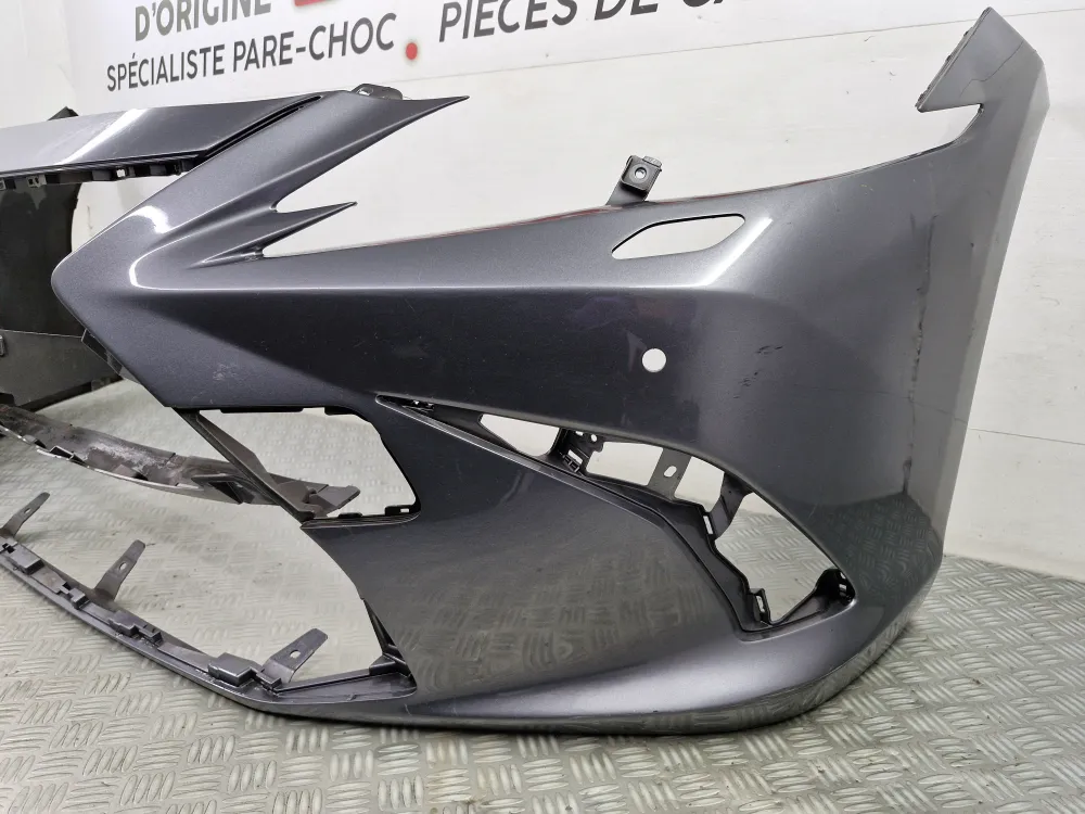 Přední nárazník Lexus ES 300 použitý ***
