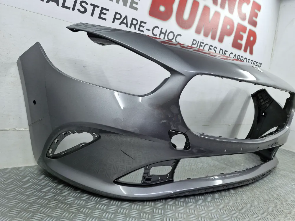 Přední nárazník Mercedes Třída B W247 (od 01/2019) – Originální použitý díl s parkovacím asistentem MERCEDES - BENZ