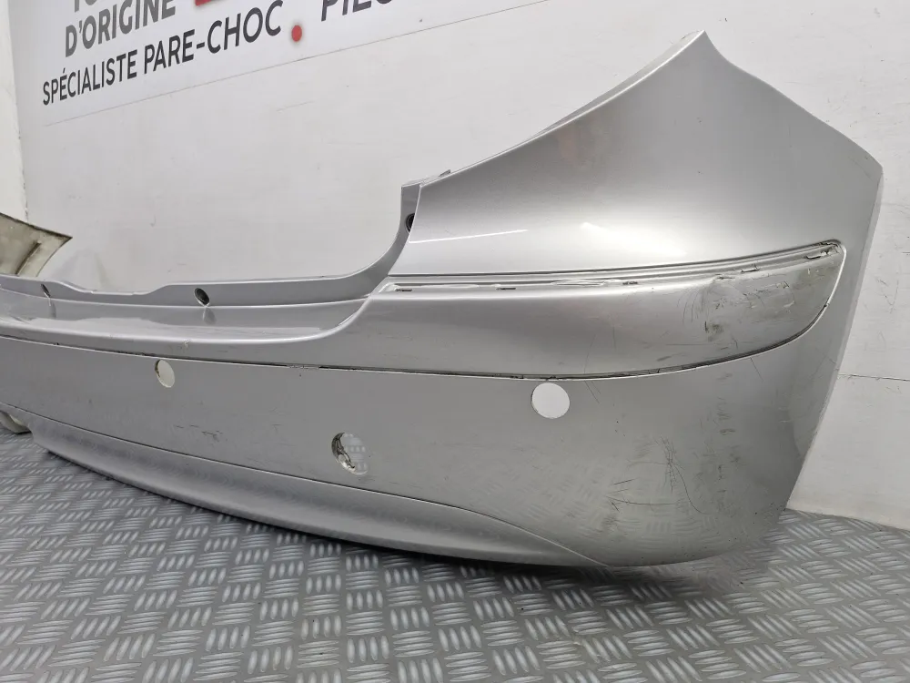 Použitý originální zadní nárazník pro Mercedes Třída W169 Fáze 1 (04/2004 - 04/2008) – Bez místa pro radar MERCEDES - BENZ
