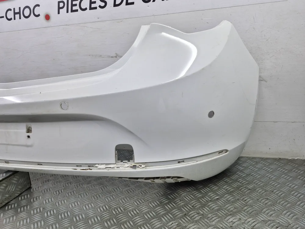 Zadní nárazník Opel Astra J (4) fáze 2 použitý
