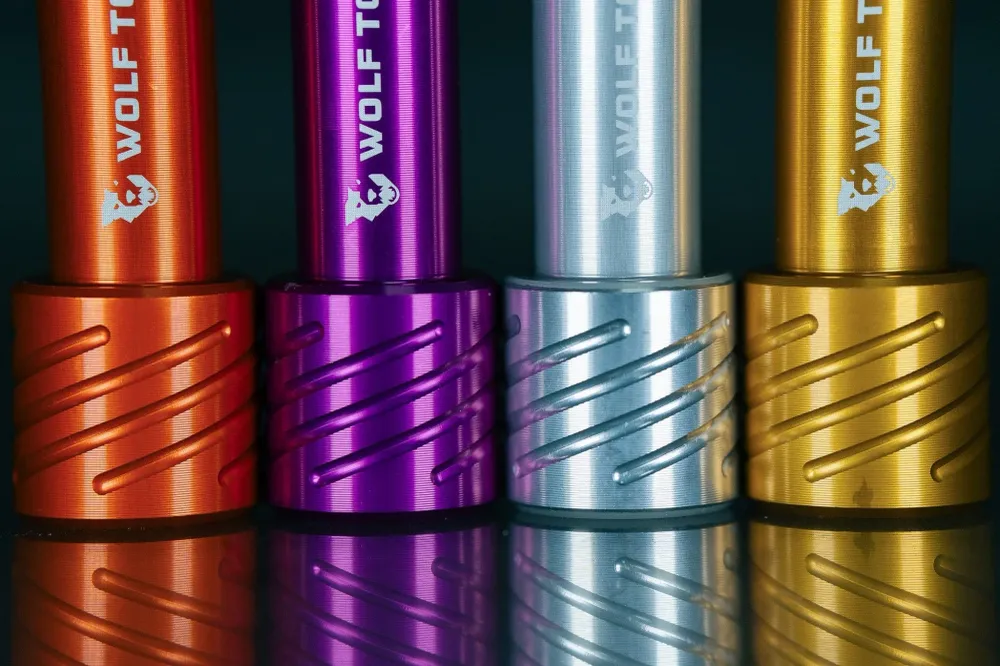 Osa předního kola WOLF TOOTH pro vidlice FOX 36/38 15x110 mm Boost Gold