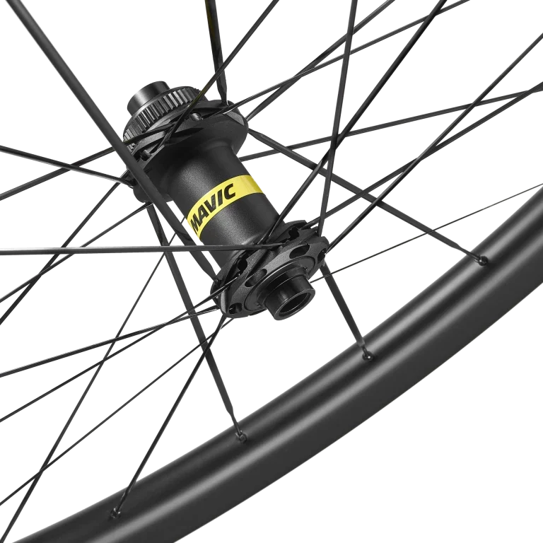 Přední kolo MAVIC ALLROAD SL CARBON DISC s pneumatikami Centrelock