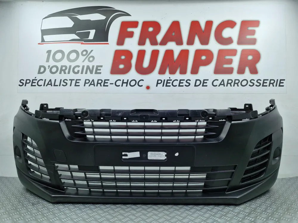 Přední nárazník Citroen Jumpy 3 / Peugeot Expert 3 / Fiat Scudo 3 použitý