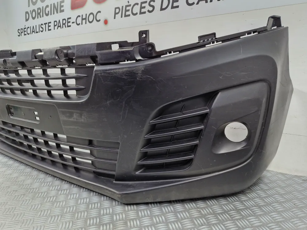 Přední nárazník Citroën Jumpy 3 / Peugeot Expert 3 (od 03/2016) – Originální použitý s mlhovými světly