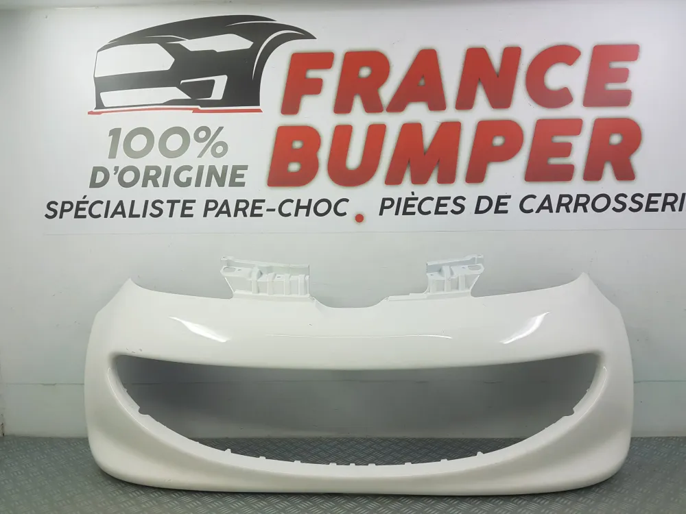 Přední nárazník Peugeot 107 fáze 1 použitý