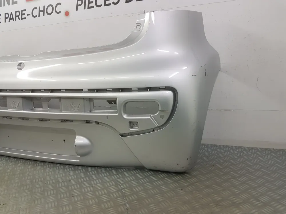 Zadní nárazník Peugeot 107 fáze 1