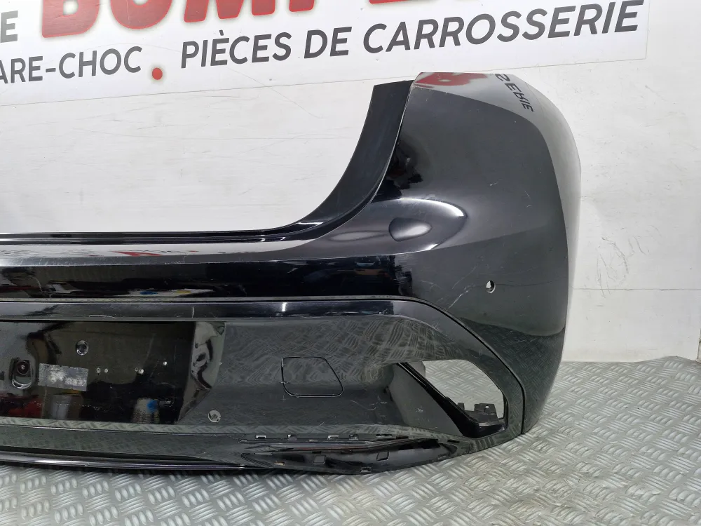 Zadní nárazník Peugeot 308 III sedan použitý 04/2021