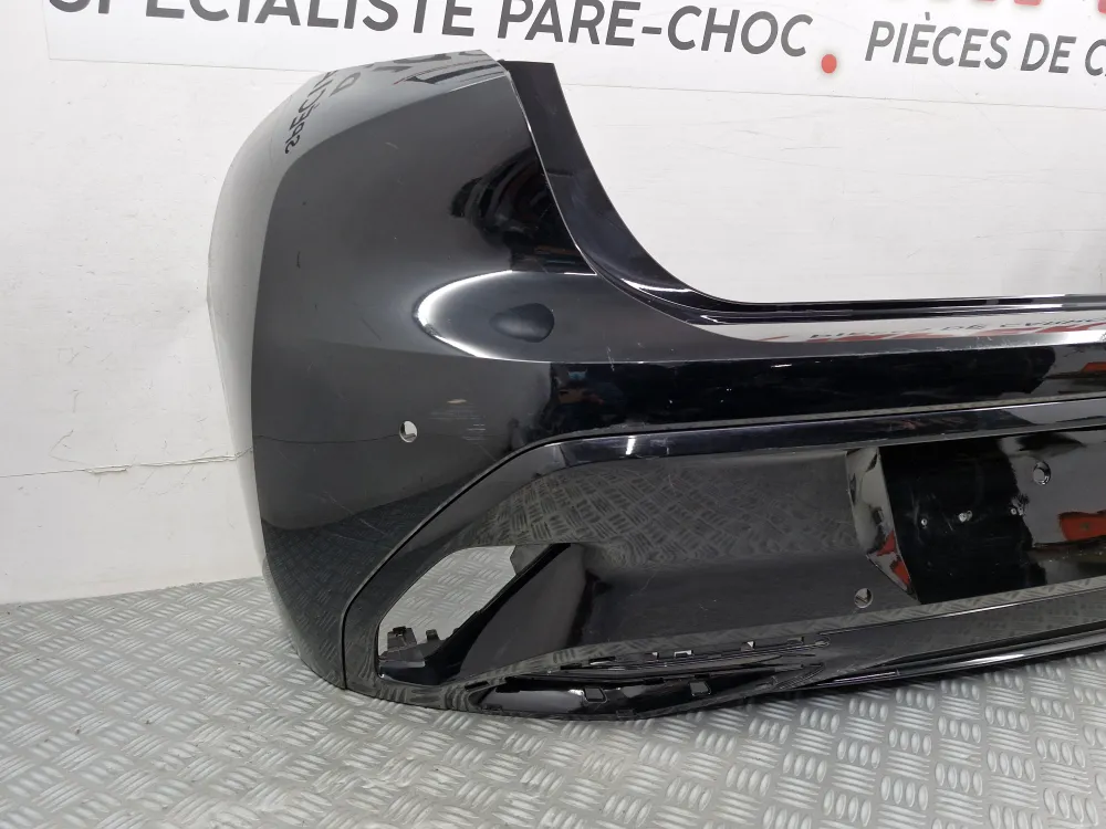 Zadní nárazník Peugeot 308 III sedan použitý 04/2021