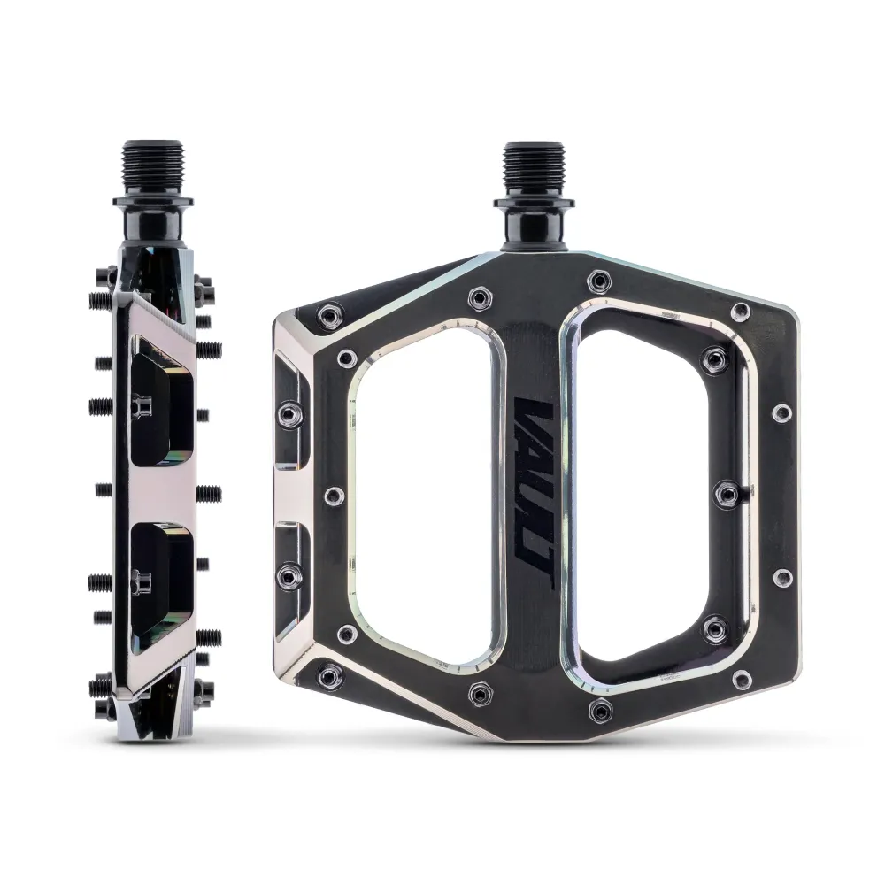 Ploché pedály DMR VAULT Chrome Black