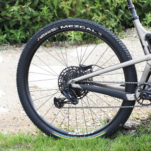 Pneumatika VITTORIA MEZCAL XC 29X2.35 "UCI Rainbow Edition" Tubeless Ready Soft Black