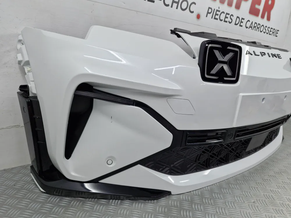 Přední nárazník Renault 5 Alpine A290 (od 09/2024) – originál použitý s radary Park Assist