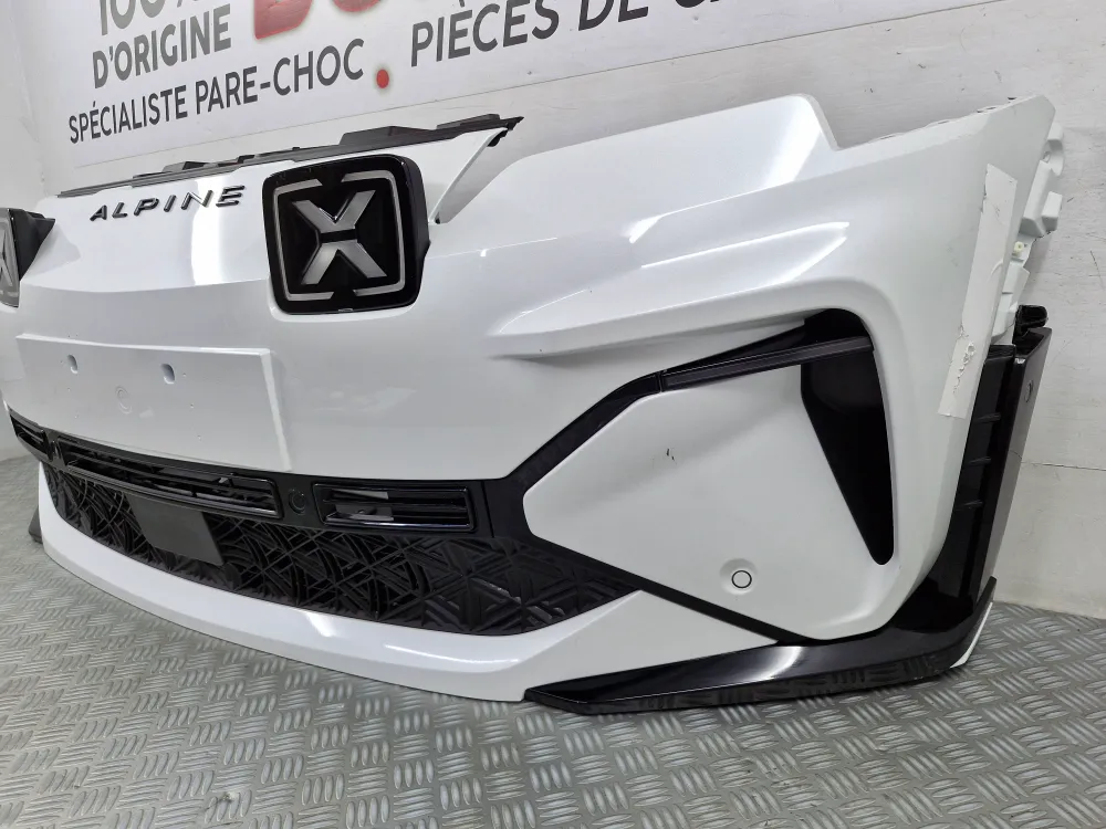 Přední nárazník Renault 5 Alpine A290 (od 09/2024) – originál použitý s radary Park Assist
