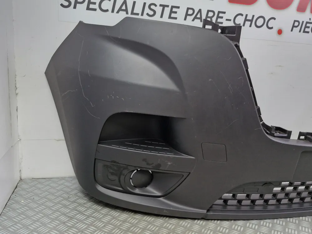 Přední nárazník Renault Master 3 fáze 3 použitý