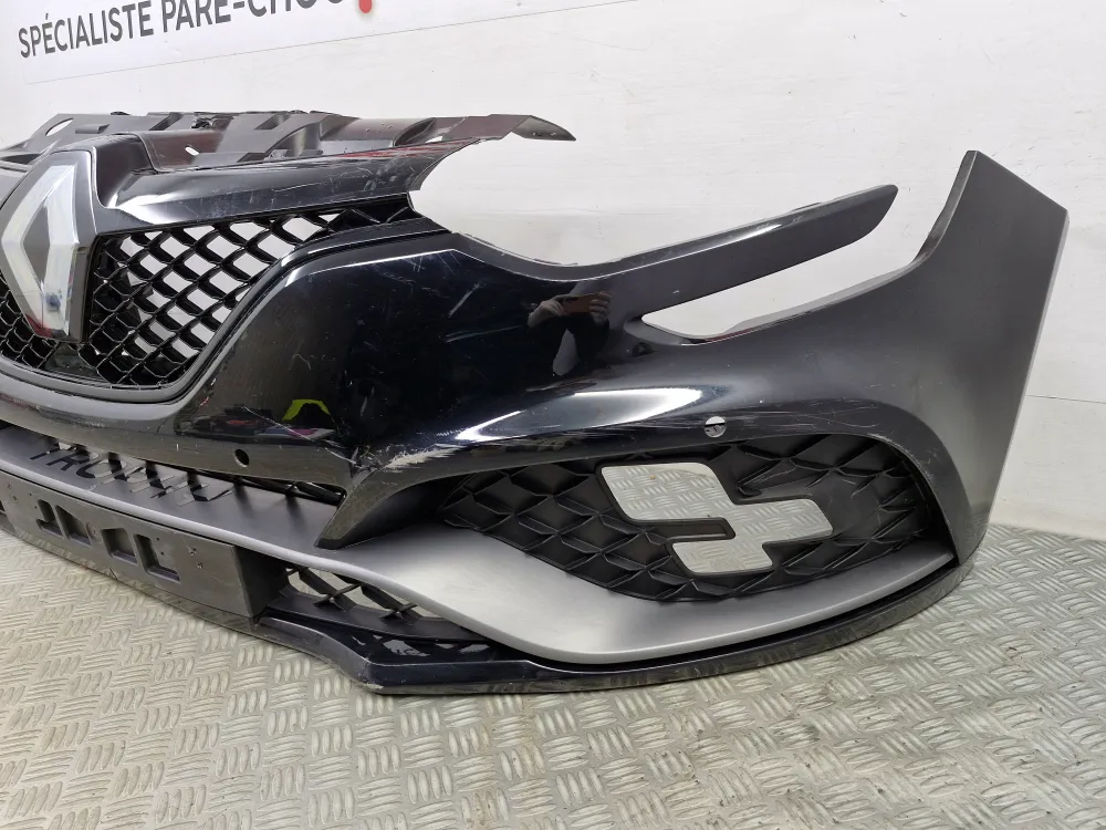 Přední nárazník Renault Mégane 4 RS Trophy (od 12/2015) – Originální použitý díl s radary