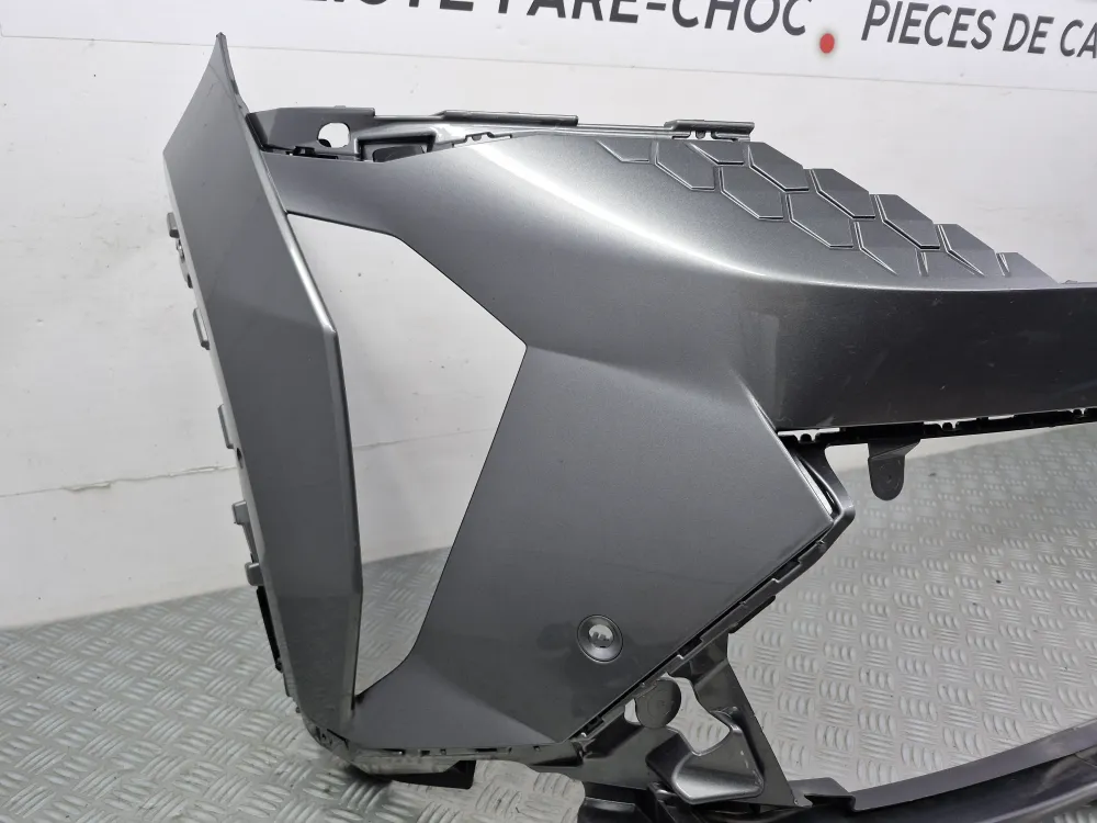 Přední nárazník Renault Scenic (5)