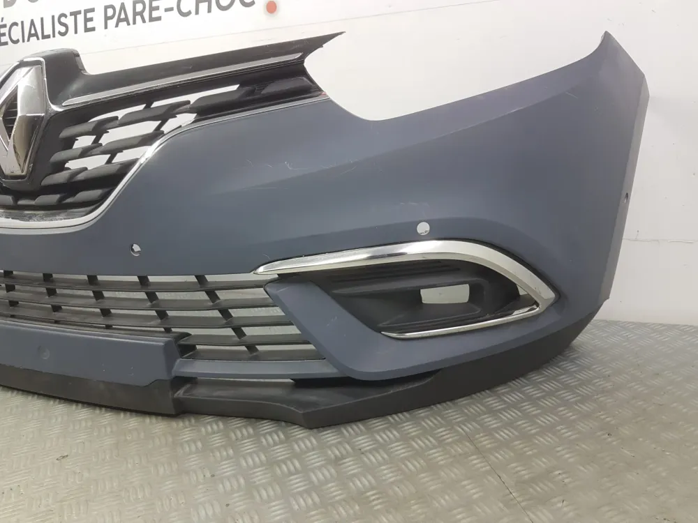 Přední nárazník Renault Scénic 4 / Grand Scénic 4