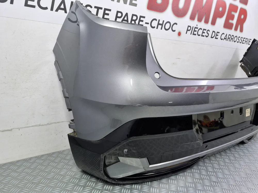 Zadní nárazník Renault Megane 5 použitý
