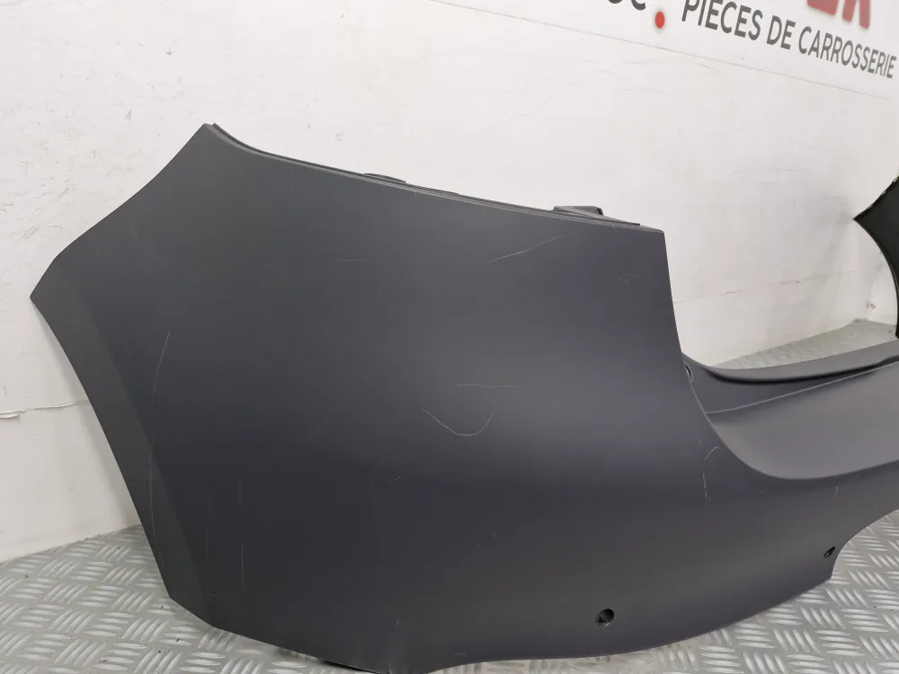 Zadní nárazník Renault Mégane 3 (od 11/2008) – Nový originál