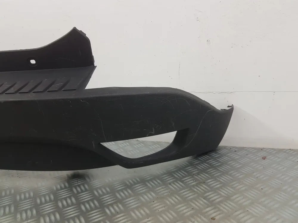 Zadní nárazník Renault Scenic 3 (krátký) použitý