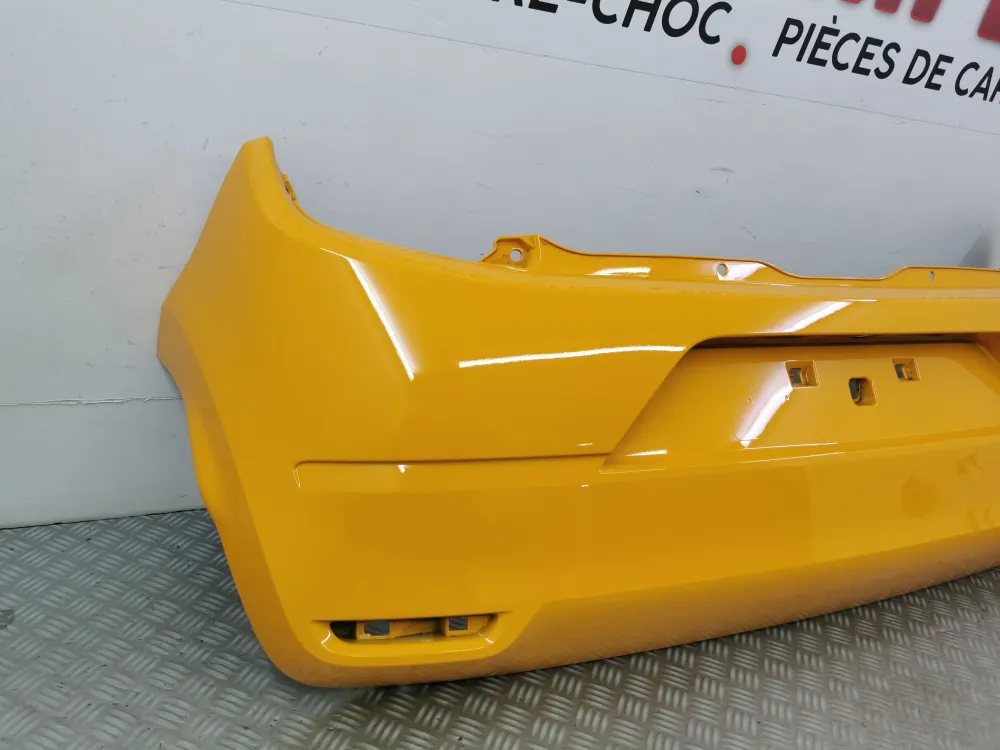 Zadní nárazník Renault Twingo 3 fáze 2 nový