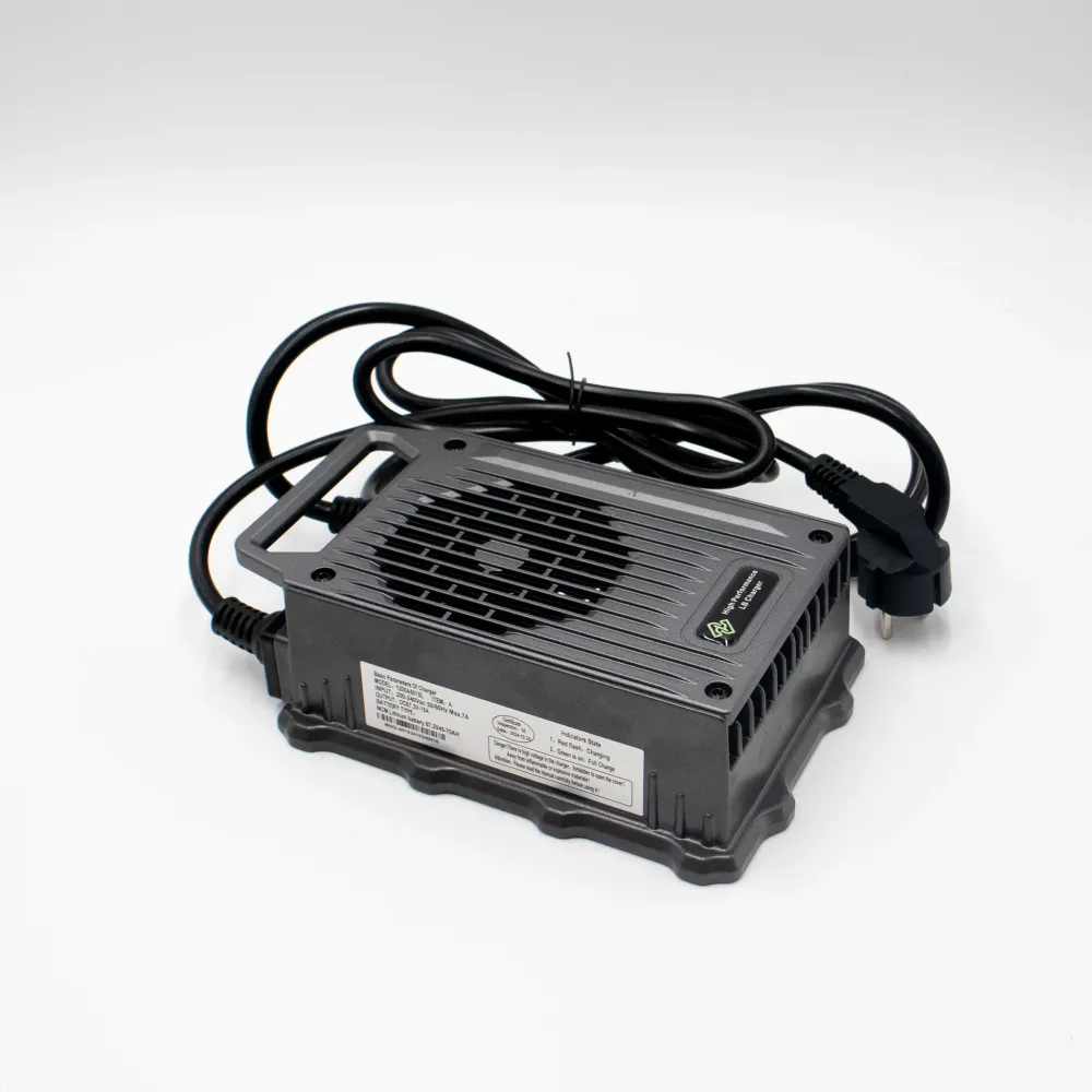 Rychlonabíječka SURRON (60V) pro Light Bee