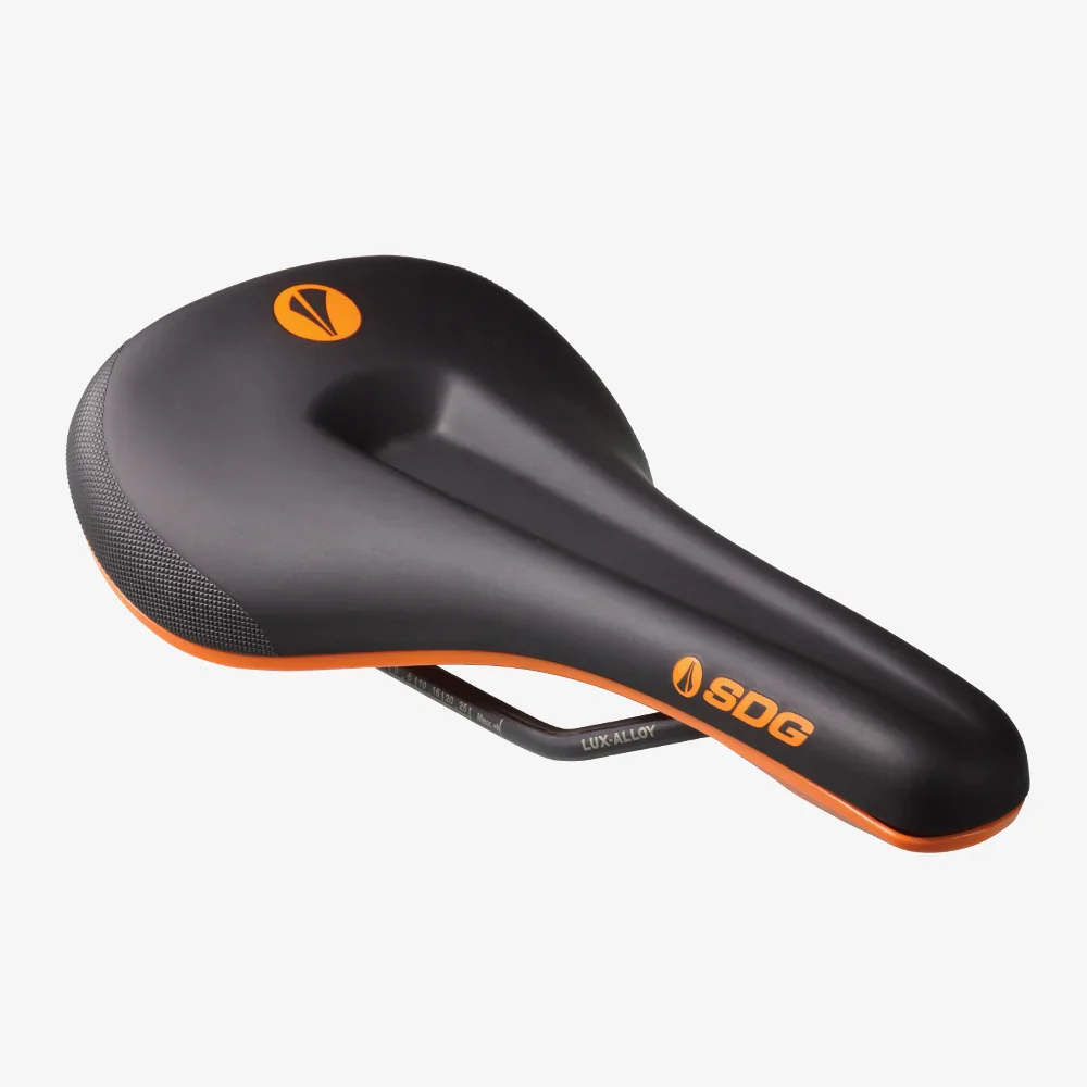 SDG BEL-AIR V3 MAX Rails Lux-Alloy Sedlo černá/oranžová