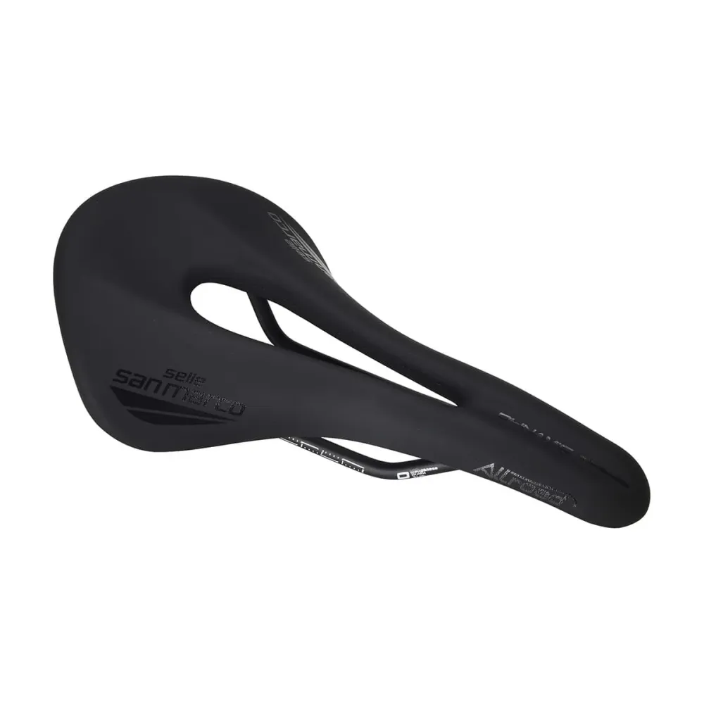 Sedlo SAN MARCO ALLROAD OPEN FIT DYNAMIC WIDE Rails Manganese
