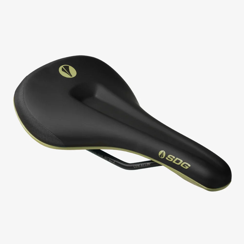 Sedlo SDG BEL-AIR V3 MAX Lux-Alloy Rails Black/Green