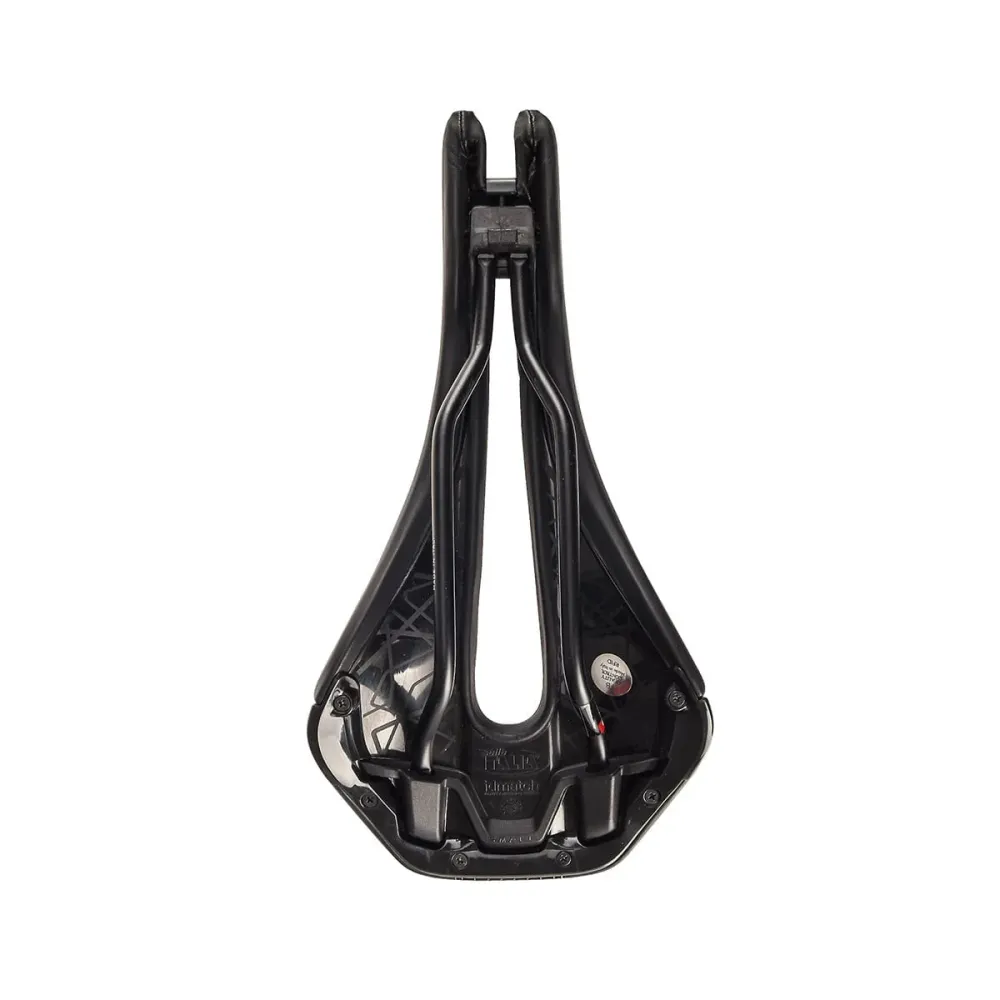 Sedlo SELLE ITALIA NOVUS SUPERFLOW ENDURANCE S Kolejnice Manganová černá