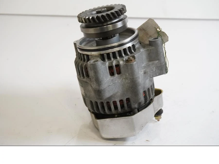 Alternátor Suzuki