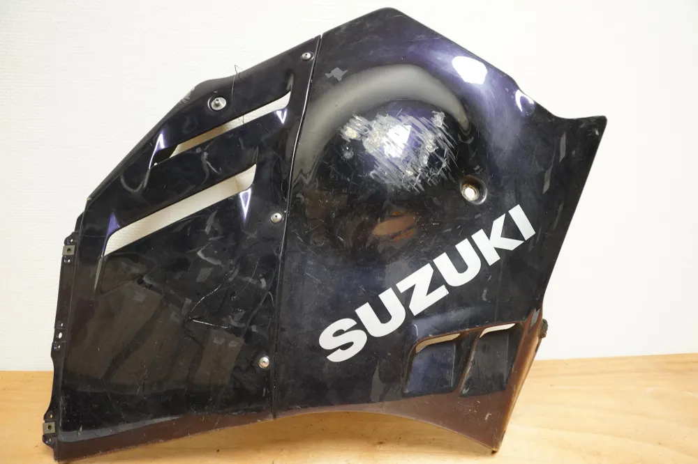 boční kryt Suzuki