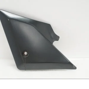 Boční panel Suzuki