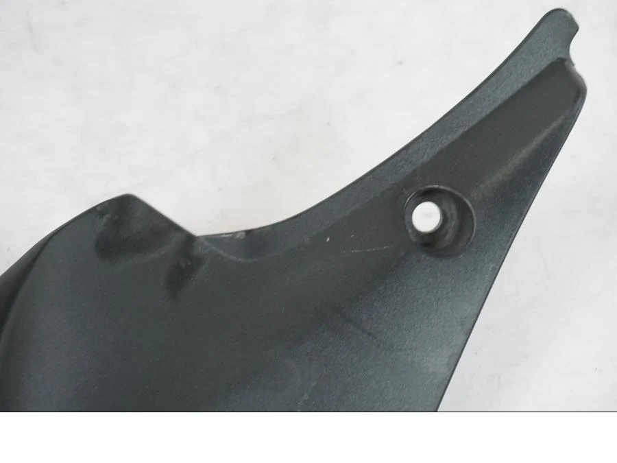 Boční panel Suzuki