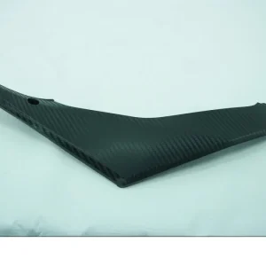 Boční panel Suzuki