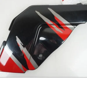 Boční panel Suzuki