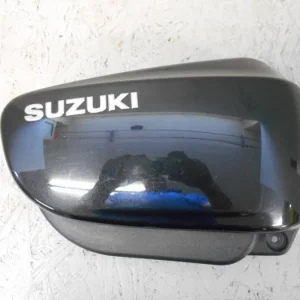 Boční panel Suzuki