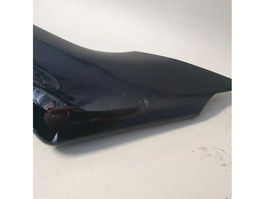 Boční panel Suzuki