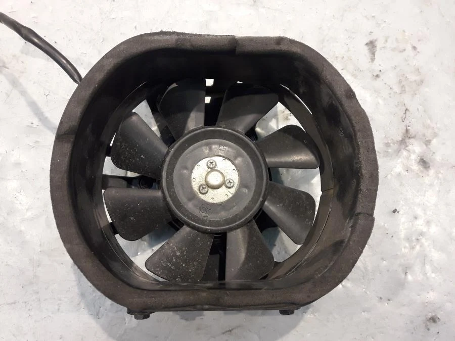 chladičový ventilátor Suzuki