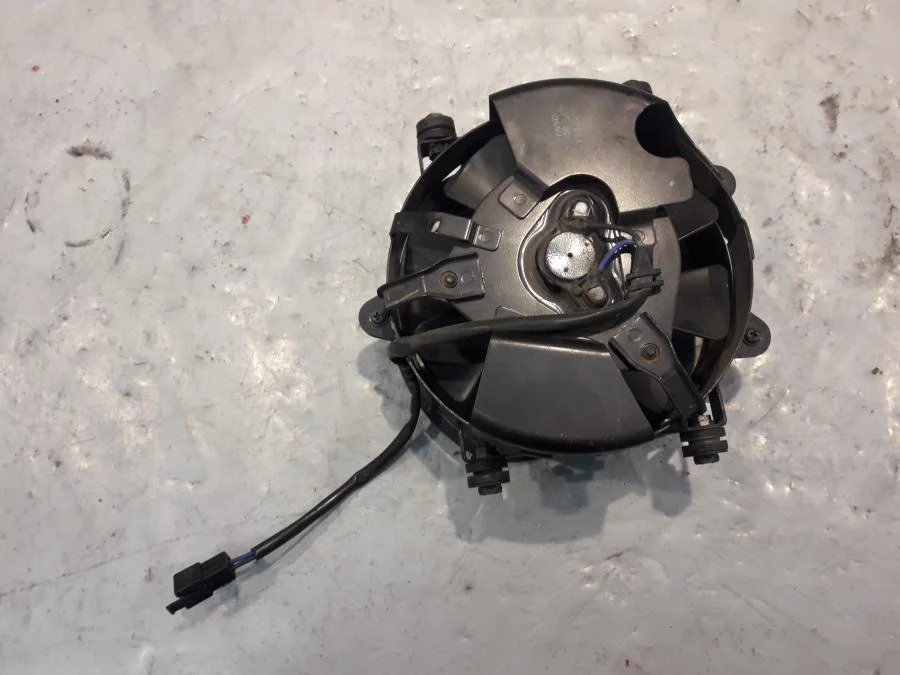 chladičový ventilátor Suzuki