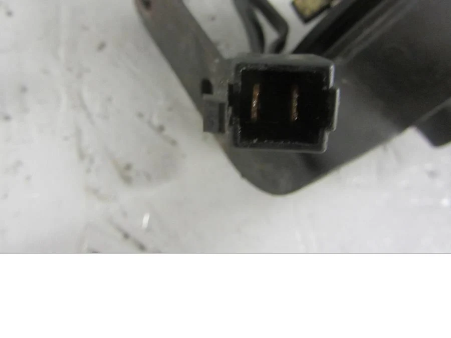 dekompresní solenoid Suzuki