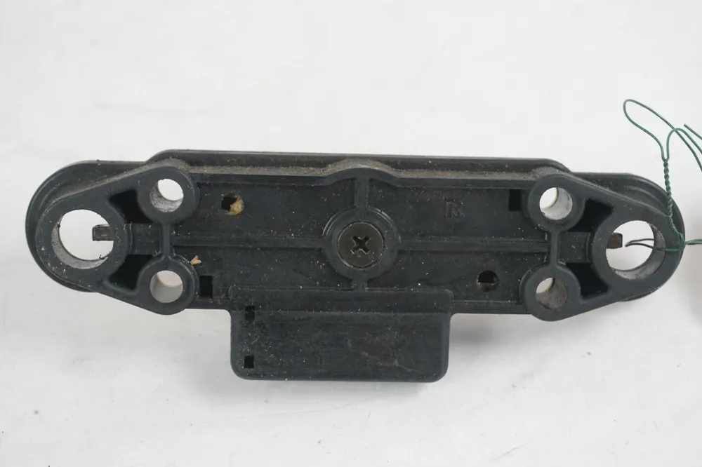 Mechanismus zámku sedla Suzuki