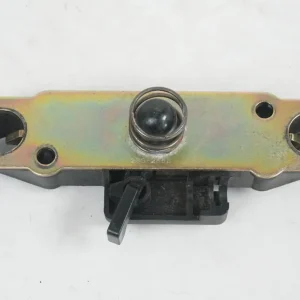 Mechanismus zámku sedla Suzuki