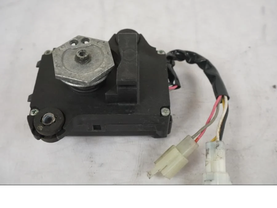 Motor klapky výfuku Suzuki